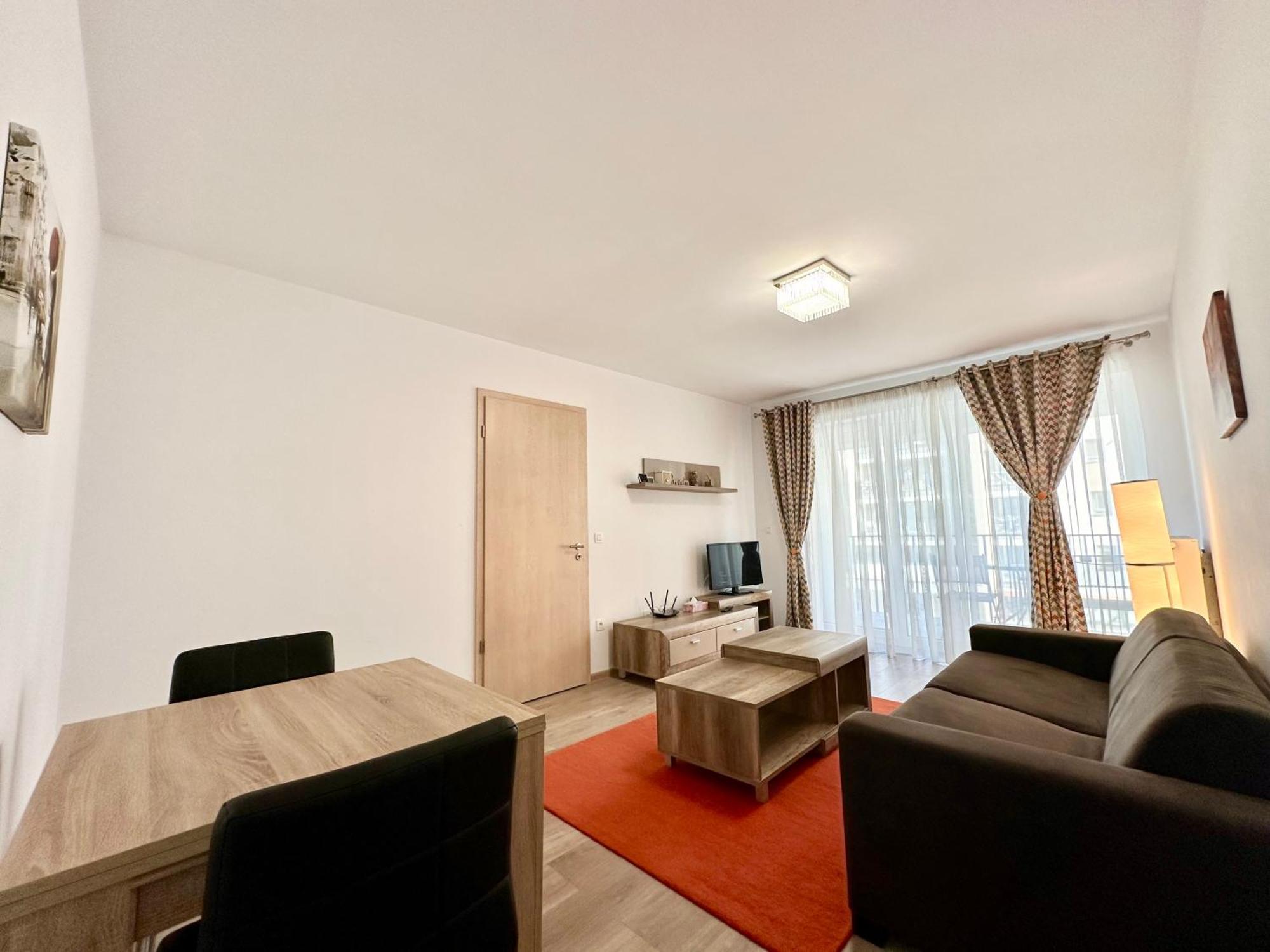 Kasper Coresi Mall - Rise Private & Apartament
