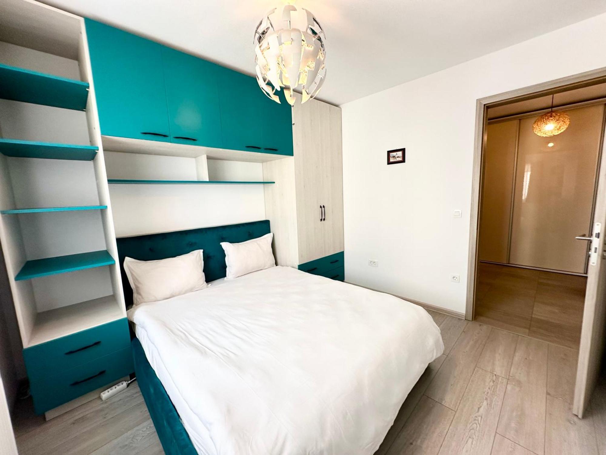 Apartament Kasper Coresi Mall - Rise Private &