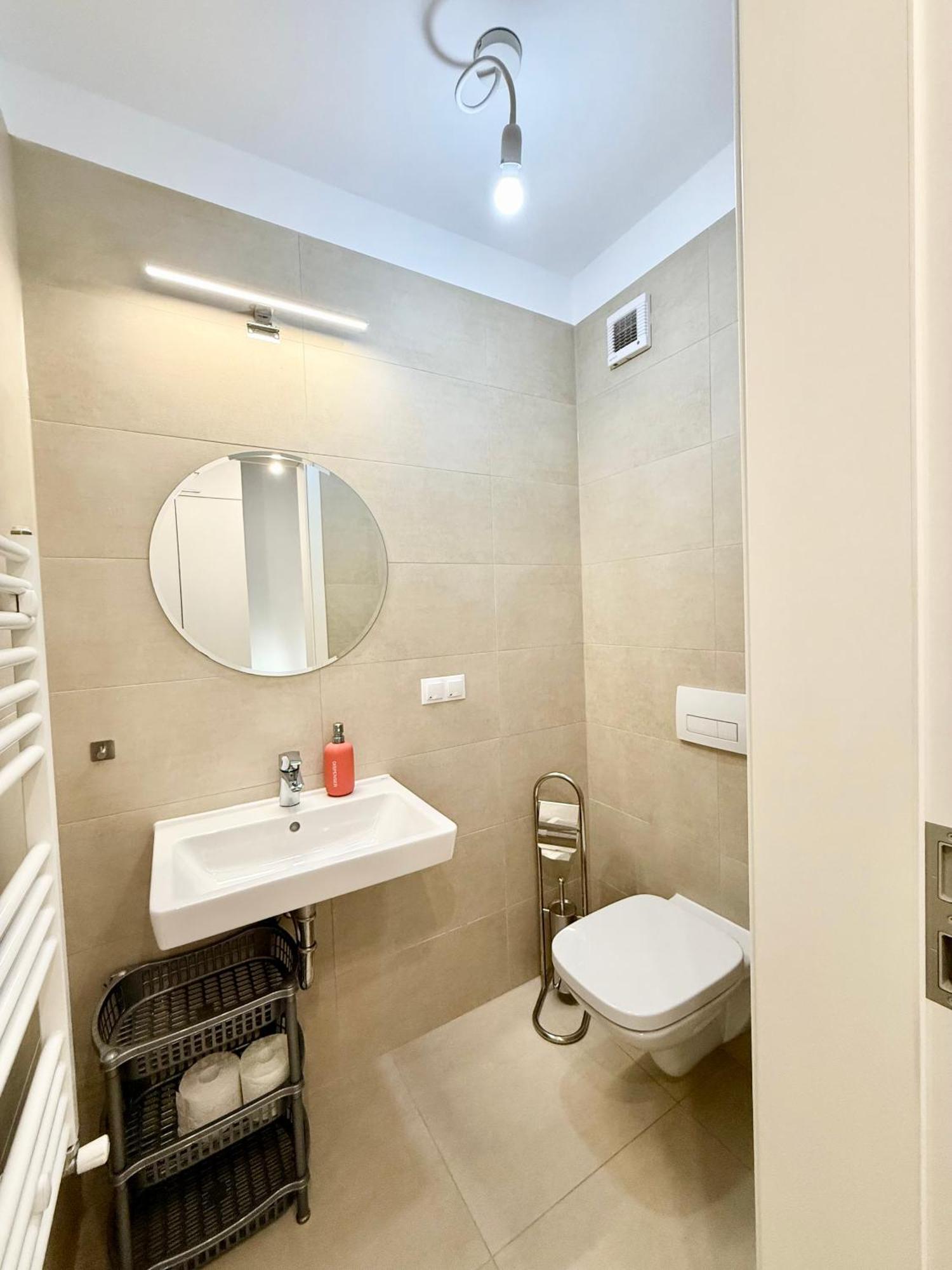 Apartament Kasper Coresi Mall - Rise Private & *