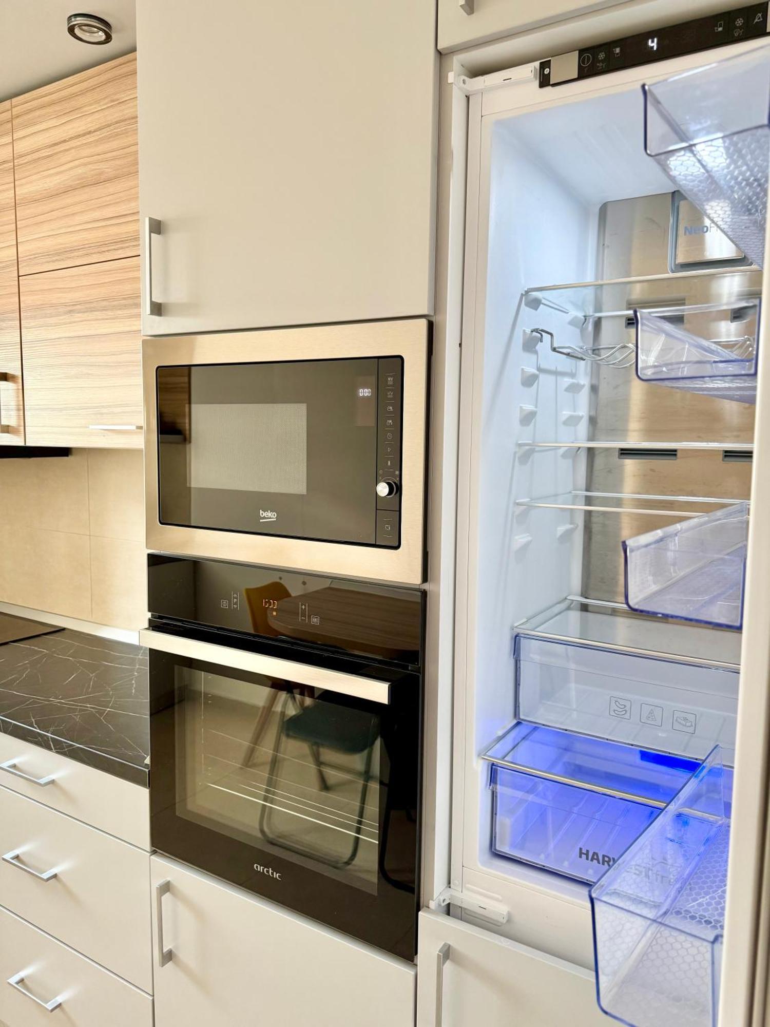 Apartament Kasper Coresi Mall - Rise Private &